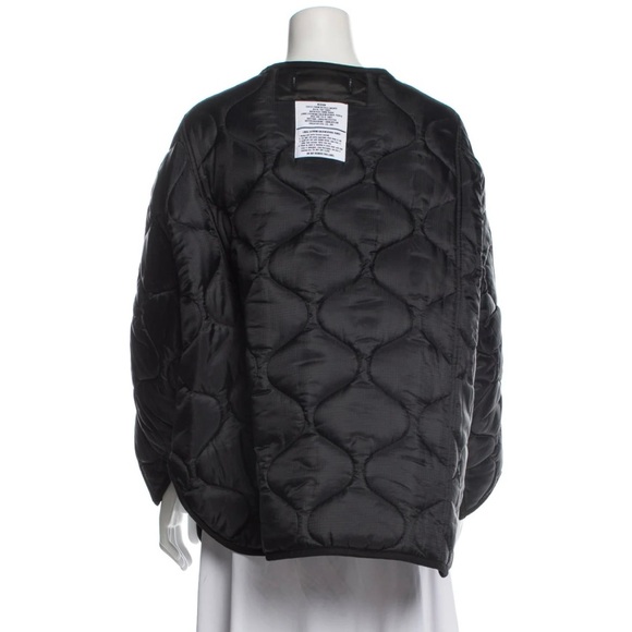 THE FRANKIE SHOP
Utility Jacket
Size: XS - Picture 2 of 3